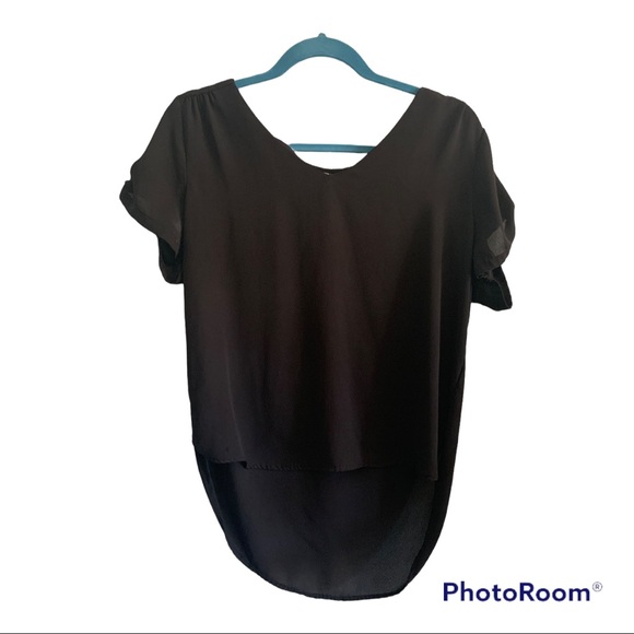 Lily White Tops - Lily White Women’s Large Blouse in Black.